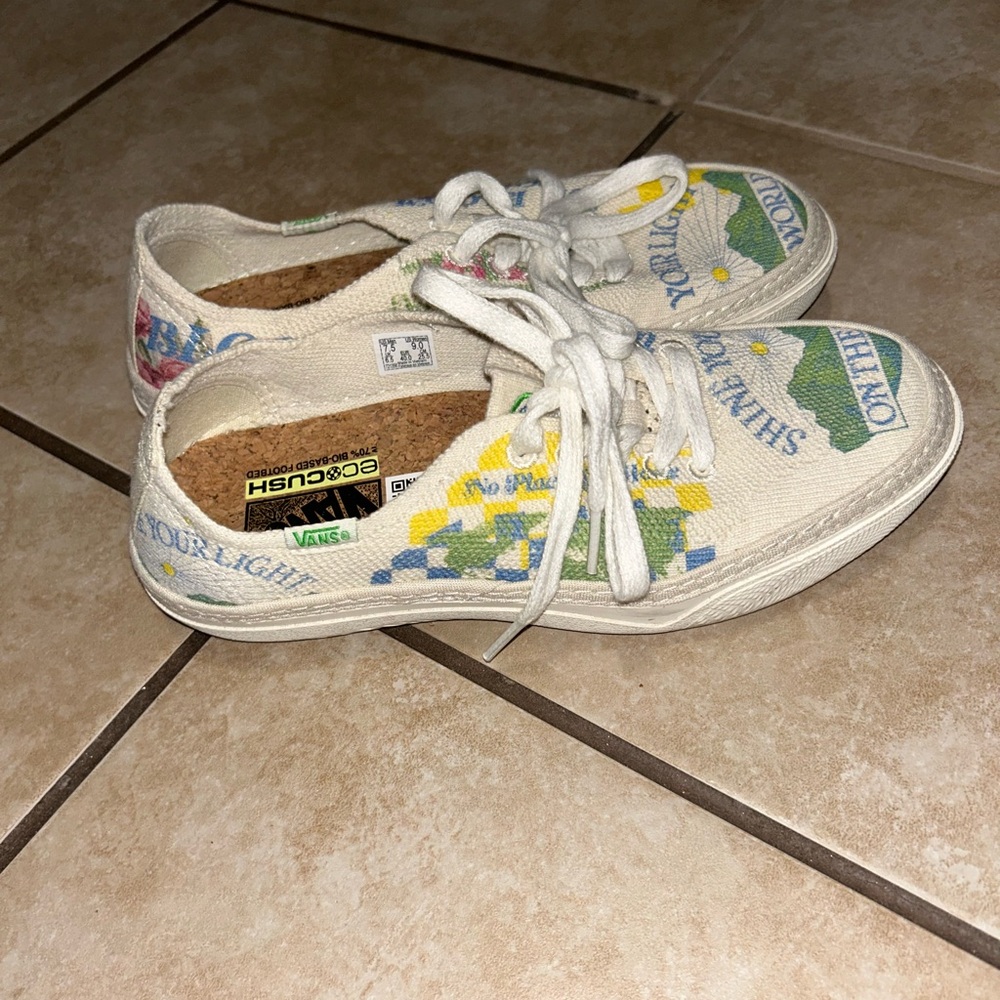Vans Eco Theory Circle Bee Women's Sneakers
